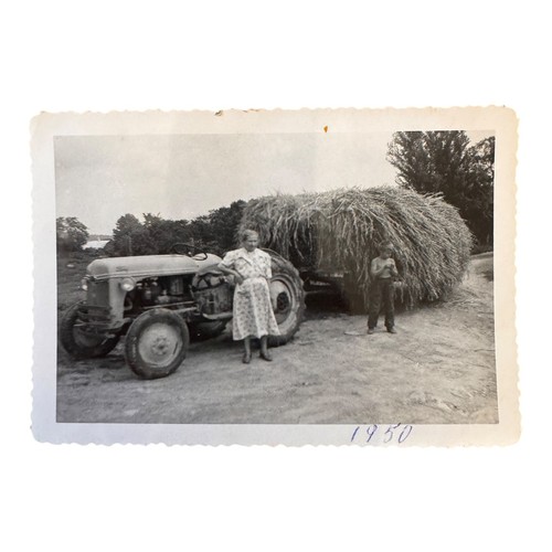 1950 farm tractor - tractor, load